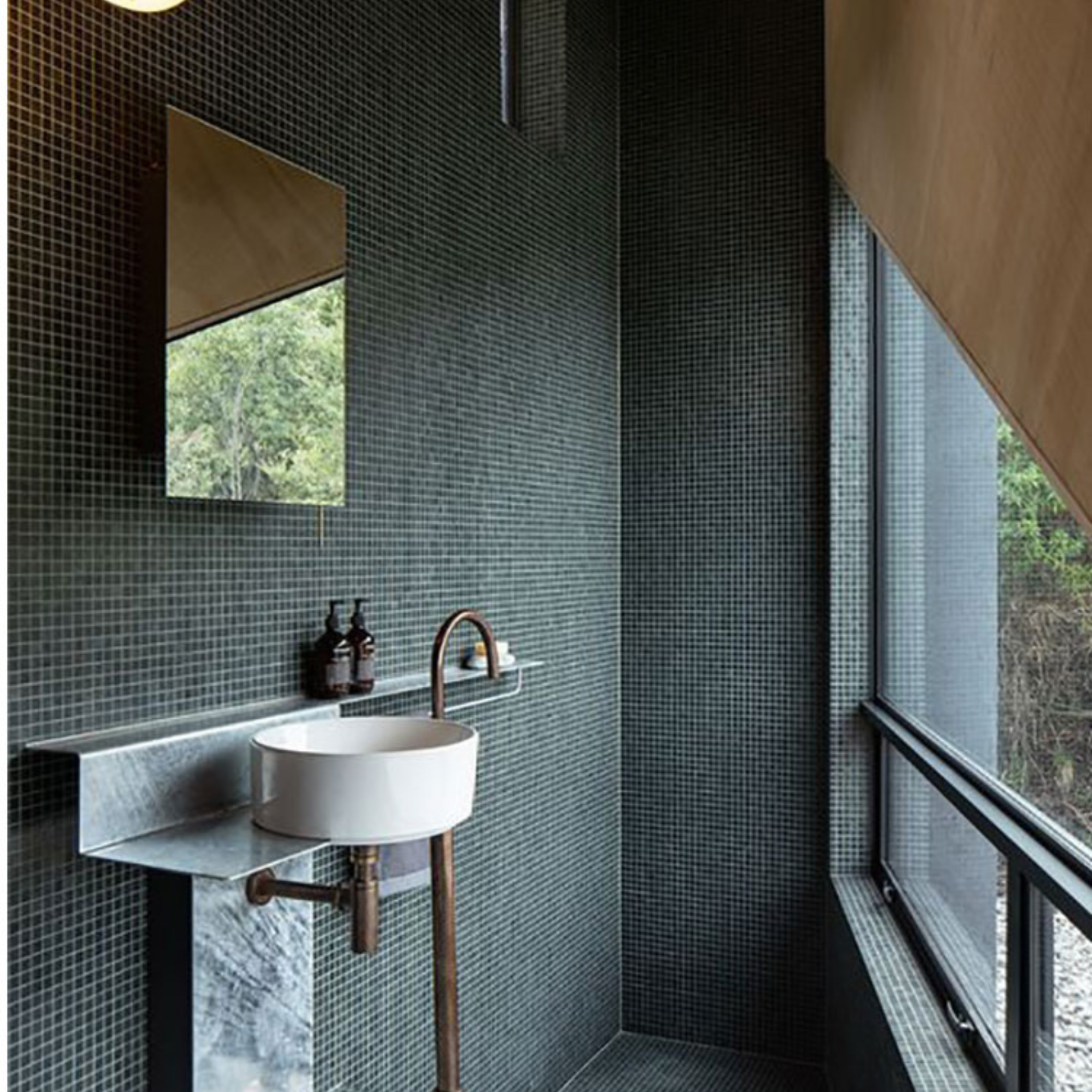 By selecting premium black natural marble mosaic, you can ensure that your design will exude luxury and sophistication.