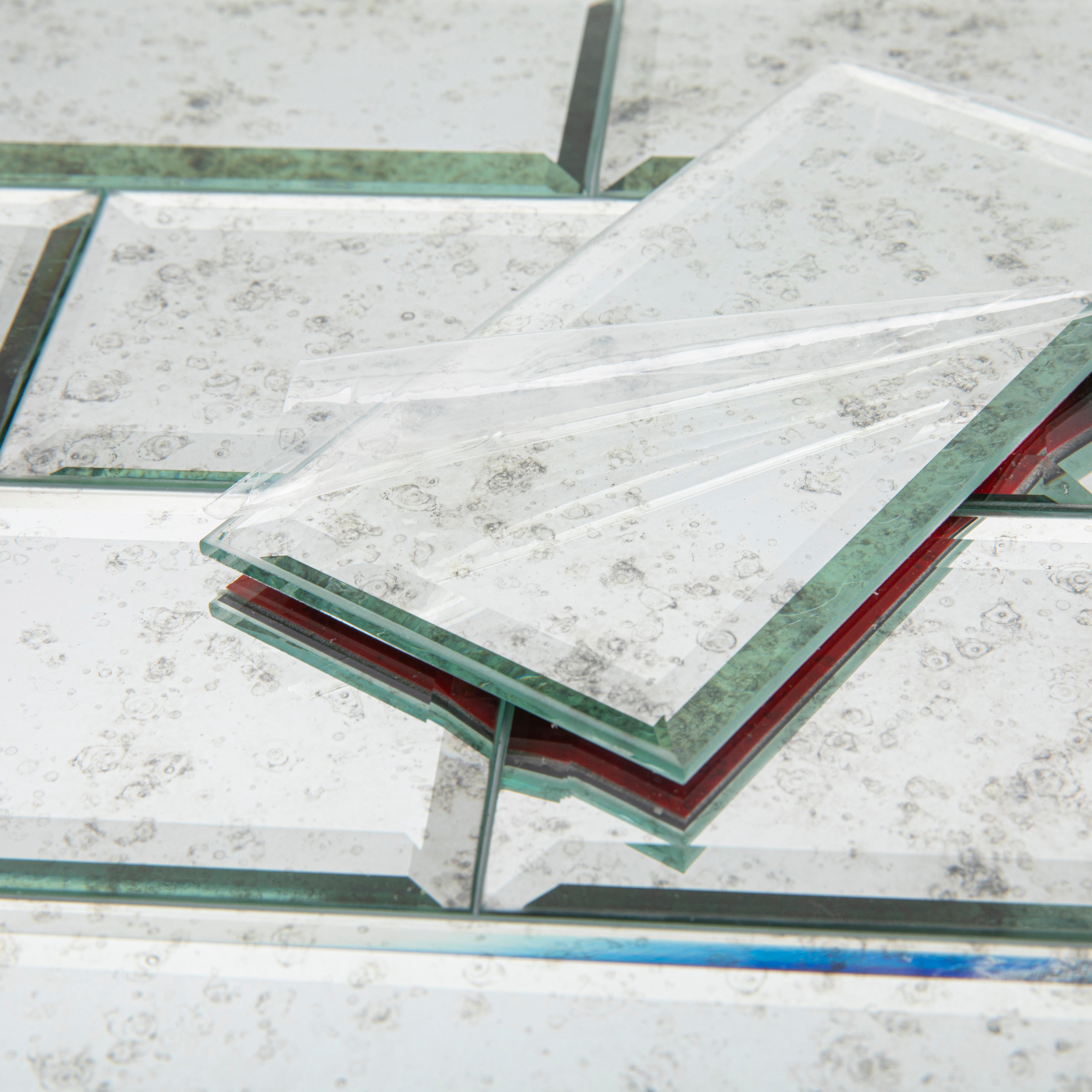 Diflart Peel and Stick Antique Mirror Subway Tile, 3 x 6 Inch, 5 Sq.ft, Beveled Mirror Backsplash Tiles for Kitchen Bathroom Wall Pack of 40 Pieces