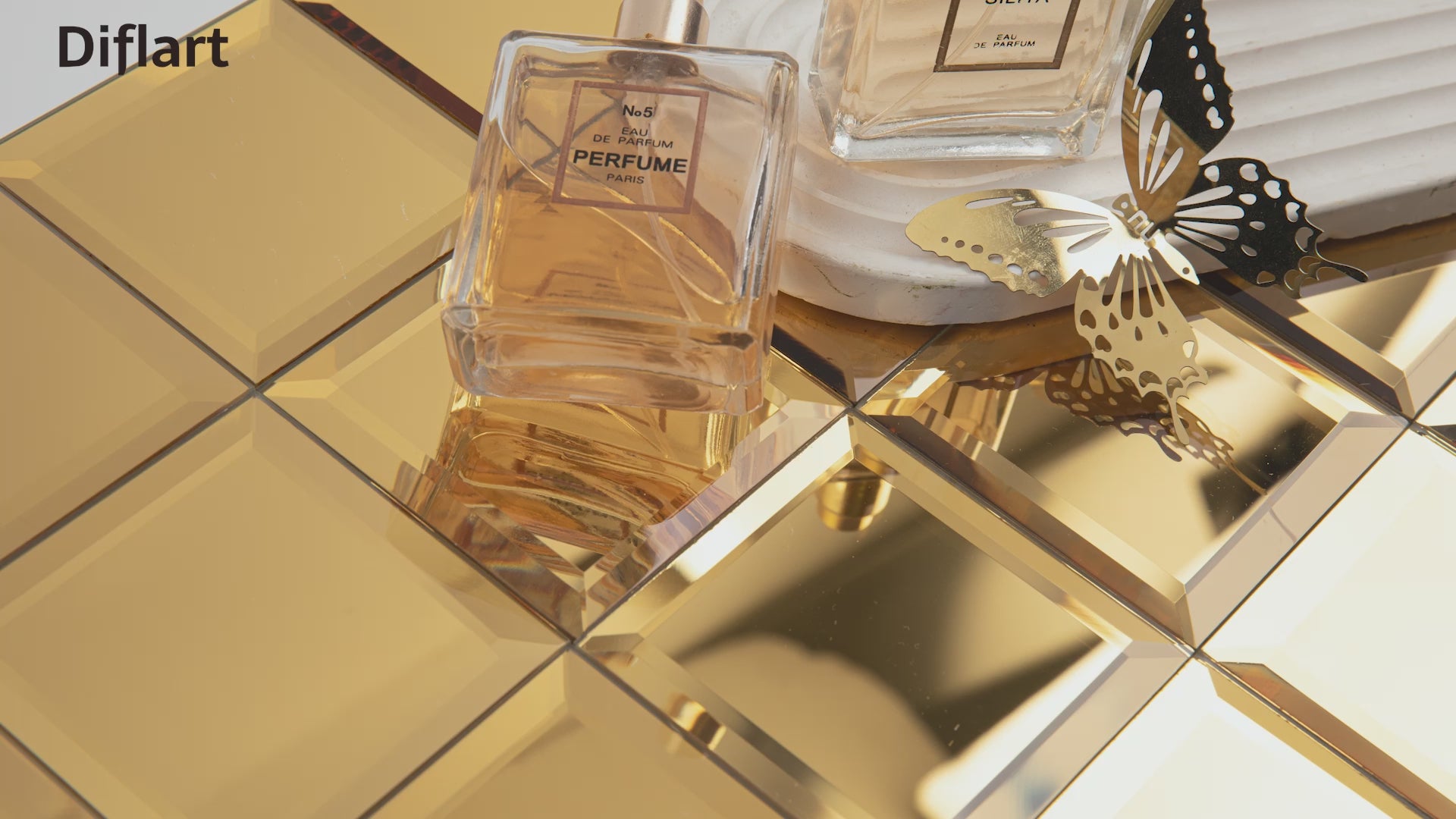 Diflart Peel and Stick Beveled Mirror Backsplash Tile, Gold, 3 x 3 Inch, Mirror Square Tiles for Kitchen Bathroom Wall Pack of 32 Pieces